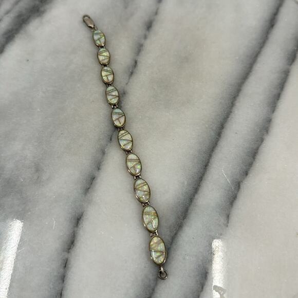 Sterling silver opal inlay oval link bracelet - Picture 6 of 7